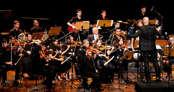 Orquestra Jovem Tom Jobim se apresenta no Memorial da América Latina Orquestra Jovem Tom Jobim se apresenta no Memorial da América Latina