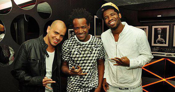 Quinta-feira de feriado tem Trio Ternura na Royal Club Quinta-feira de feriado tem Trio Ternura na Royal Club