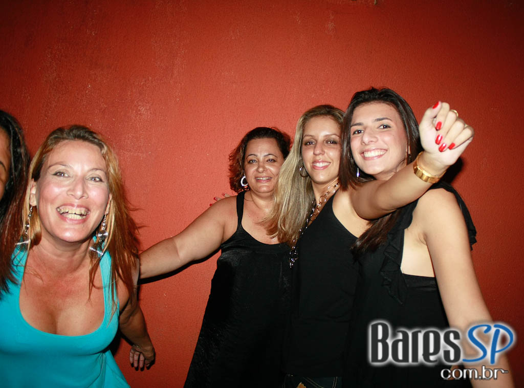 DJ RENE, PROF. ZÉ MARIO E SISTA DANY BLACK DJ RENE, PROF. ZÉ MARIO E SISTA DANY BLACK