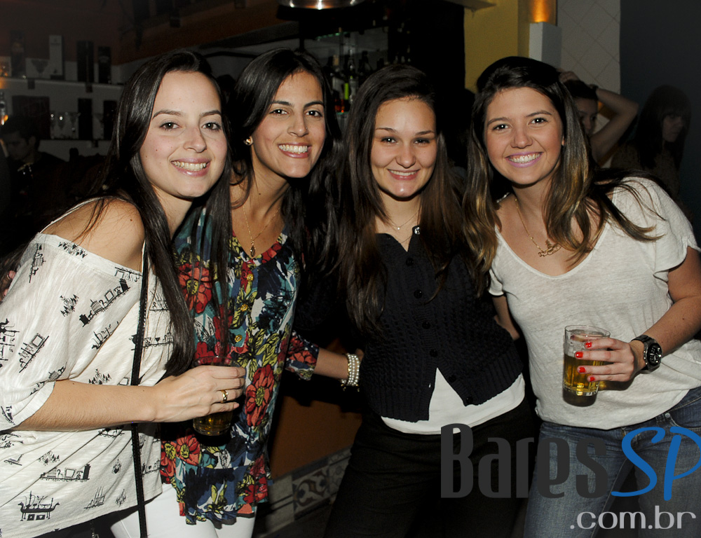 Banda Gandaia se apresentou no sábado do Bar Camará Banda Gandaia se apresentou no sábado do Bar Camará