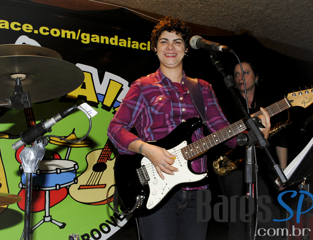Banda Gandaia se apresentou no sábado do Bar Camará Banda Gandaia se apresentou no sábado do Bar Camará