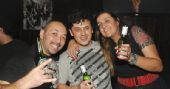 M�sica ao vivo com o comando de atra��es especiais no Gillans