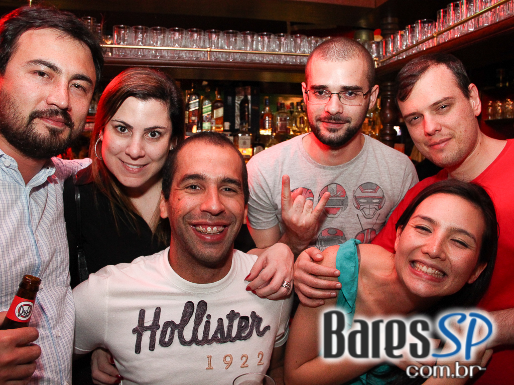Republic Pub recebeu Claudio Merlin e Banda Bubbles Republic Pub recebeu Claudio Merlin e Banda Bubbles