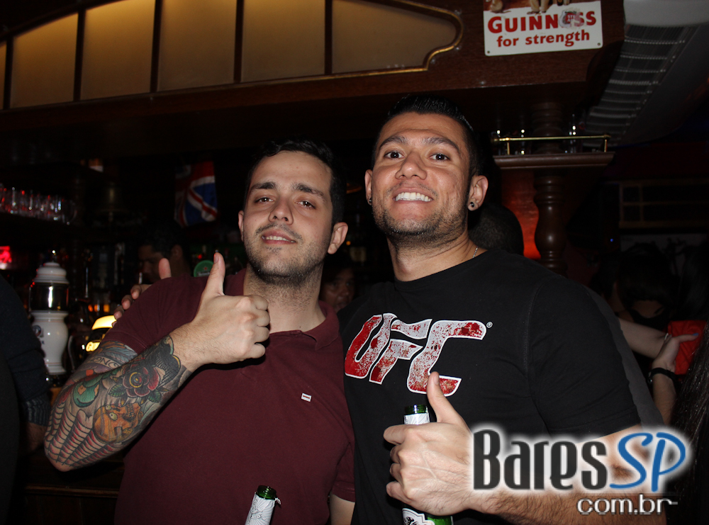 Sal Vicent & Banda Bubbles levam muito rock para o sábado do Republic Pub Sal Vicent & Banda Bubbles levam muito rock para o sábado do Republic Pub