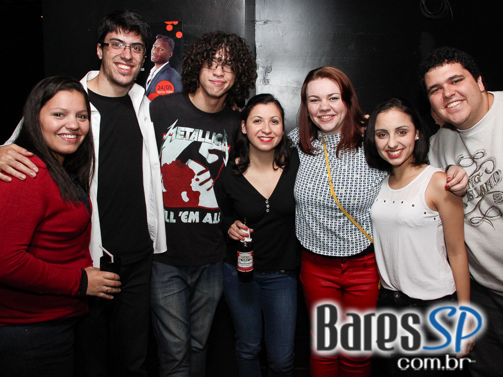 Banda Aliados se apresentou na sexta-feira no Na Mata Café com muito hard core e guitarras melódicas Banda Aliados se apresentou na sexta-feira no Na Mata Café com muito hard core e guitarras melódicas