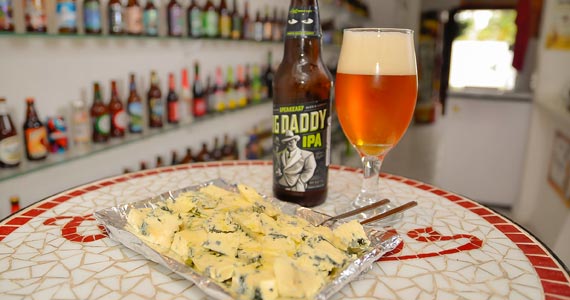 Porção de Queijo Gorgonzola + Cerveja Big Daddy IPA 355 ml BaresSP