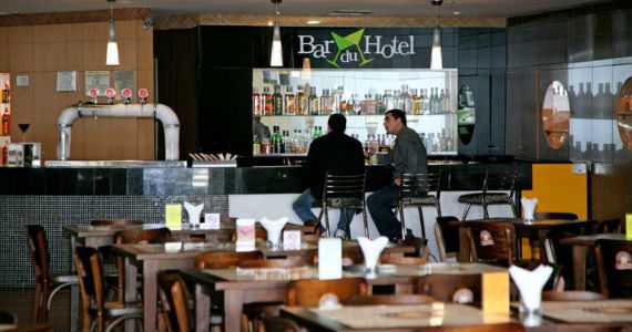 Bar do Hotel (Holiday Inn)