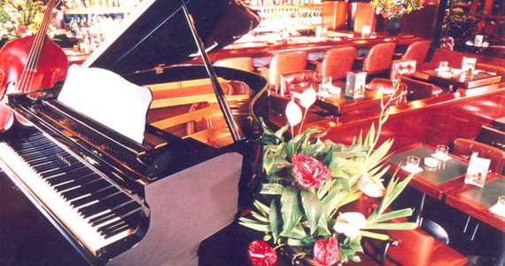 Trianon Piano Bar
