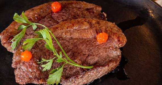 Aura Gastrobar