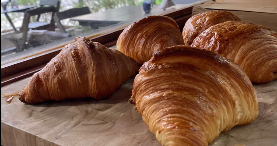 Forneria & Cia | Padaria Artesanal