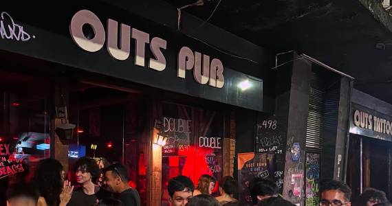 Outs Pub