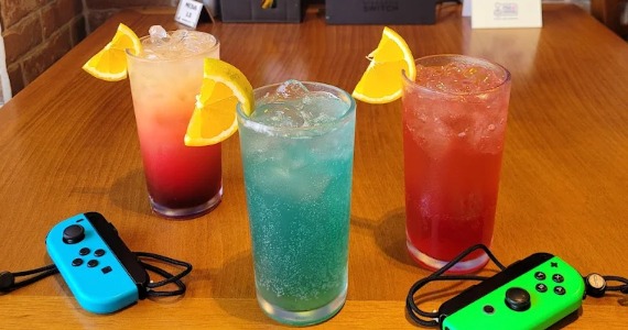 Fan Hour - Games and Burgers