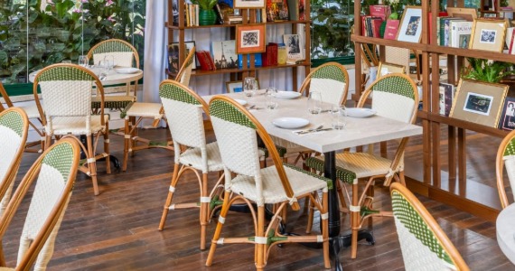 Les Deux Magots Les Deux Magots