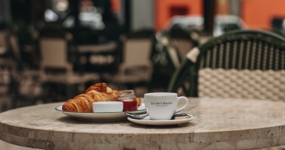 Les Deux Magots Les Deux Magots