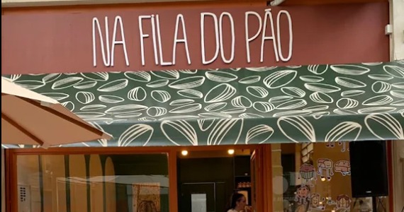 Na Fila do Pão