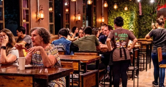 Porco Atrevido Porco Atrevido