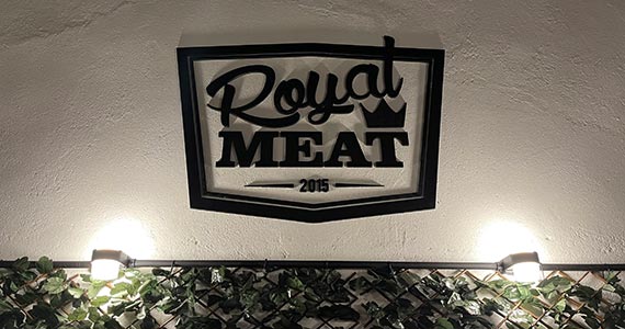 Royal Meat Burger