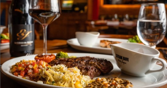 Steak Bife - Chef Erick Jacquin