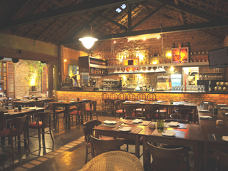 Restaurante e Wine Bar Café Journal se destaca no Happy Hour de Moema