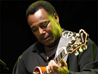 George Benson chega ao Brasil para realizar tributo a Nat King Cole George Benson chega ao Brasil para realizar tributo a Nat King Cole