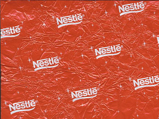 Nestlé chega nesta Páscoa com foco no público infantil e inédito ovo diet branco