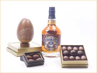 Ovo de Páscoa com assinatura de ouro