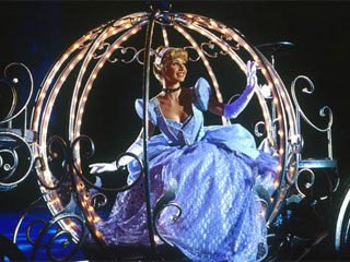 Espetáculo Disney On Ice – Princesas” faz turnê em São Paulo Espetáculo Disney On Ice – Princesas” faz turnê em São Paulo