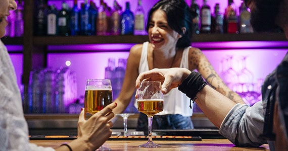 Abertura e funcionamento dos bares e restaurantes