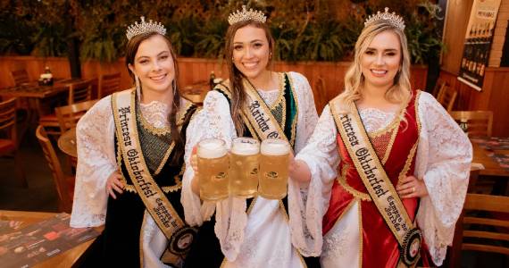 Oktoberfest em Campos do Jordão espera 30 mil visitantes e coroa Rainha