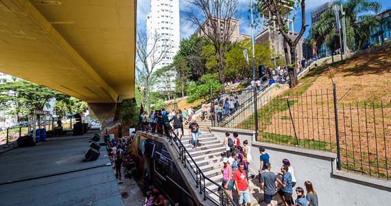 Mirante 9 de Julho promove Carnaval Latino com atrações especiais na segunda-feira Eventos BaresSP 570x300 imagem