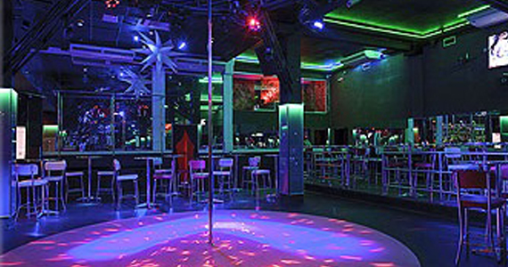 Vogue Club realiza a Tuesday Night para animar a noite do público presente Vogue Club realiza a Tuesday Night para animar a noite do público presente