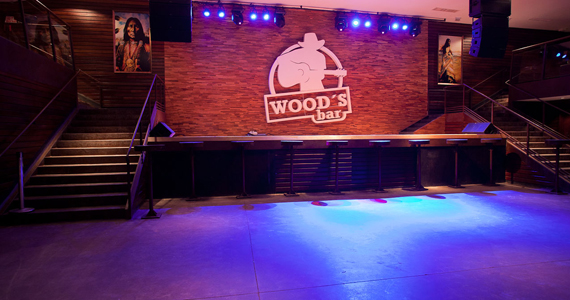 Sertanejo com duplas convidados no palco do Wood's Bar Eventos BaresSP 570x300 imagem
