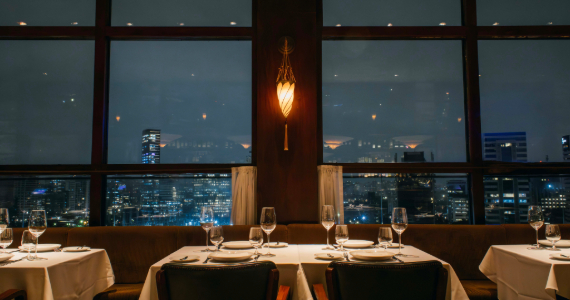 Bistrot Parigi aposta em clássico francês para celebrar o Dia dos Namorados