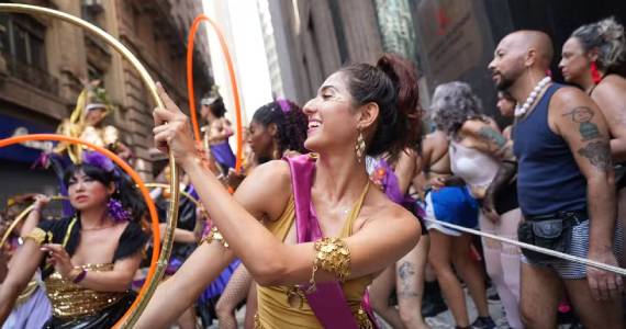 Bloco do Felino solta as garras na Bela Vista nesta terça-feira