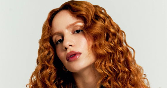 Carol Biazin leva show da nova turnê ao Sesc Santana