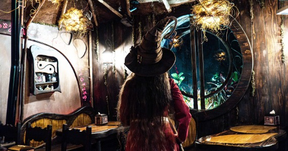 Halloween na Taverna Medieval celebra a data com menu temático e atrações assustadoras