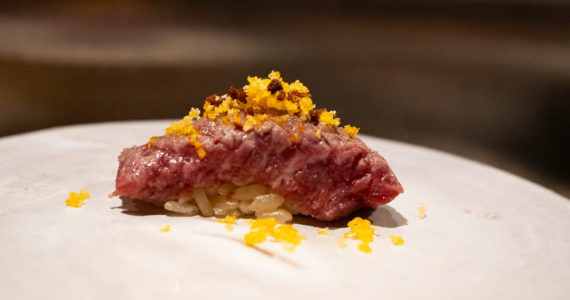 Standing Sushi Bar cria nigiris temáticos de seis países e ação especial