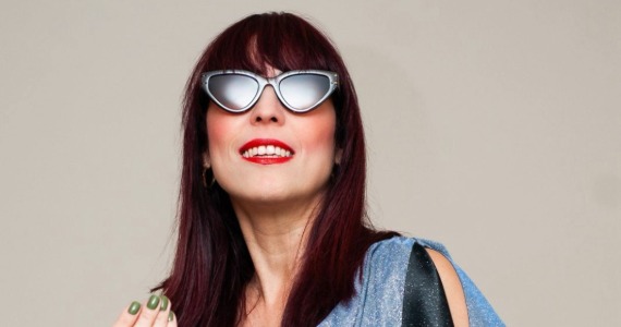 Rita Lee Cover emociona o público em show beneficente no Tatuapé Rita Lee Cover emociona o público em show beneficente no Tatuapé