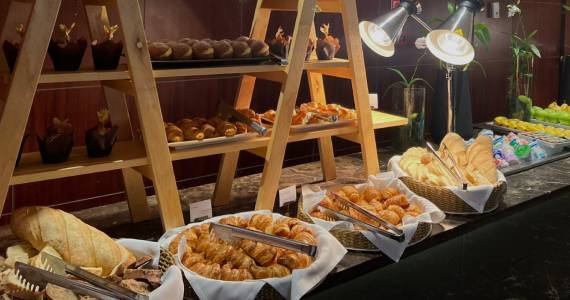 Restaurante Tarsila promove brunch especial de Dia das Mães em SP