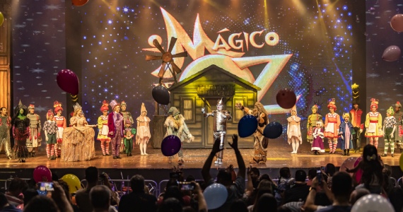 Musical O Mágico de Oz no Teatro Claro MAIS Eventos BaresSP 570x300 imagem