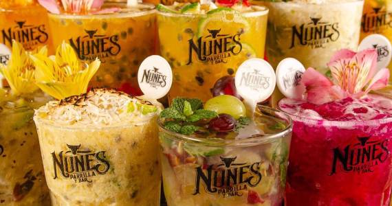 Compre Caipirinha e ganhe outra no Nunes Parrilla y Bar