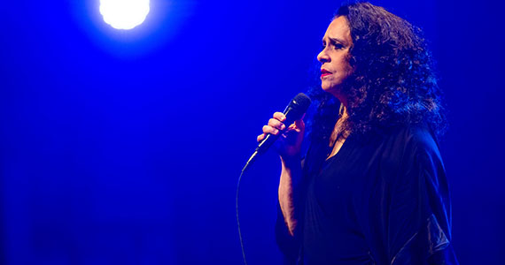 Gal Costa realiza show especial no Teatro Sérgio Cardoso 