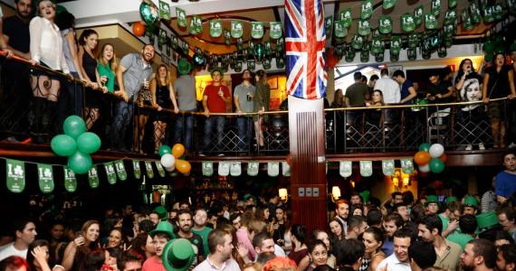 Festa de St. Patrick’s Day no The Blue Pub Itaim