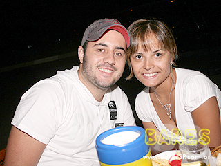 Noite animada na Cervejaria Luiz Fernandes Noite animada na Cervejaria Luiz Fernandes