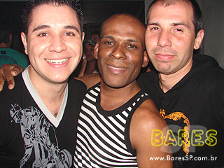 Estréia Nuit Blanche na The Week Estréia Nuit Blanche na The Week