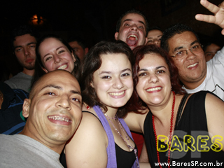 Roberto Seixas, Pearl Jam Cover e Unic no Café Aurora Roberto Seixas, Pearl Jam Cover e Unic no Café Aurora