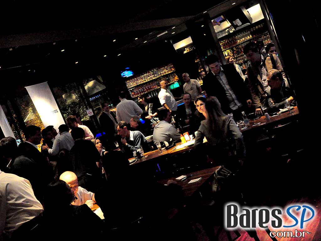 Mobile Monday São Paulo no Bar Cortez Mobile Monday São Paulo no Bar Cortez