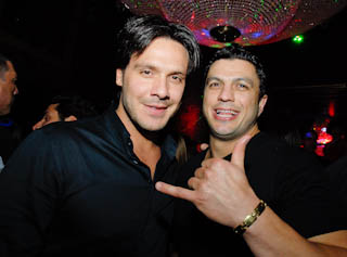 Surpreenda-se com a apresentação da cantora Tara McDonald, nesta quinta no Kiss & Fly