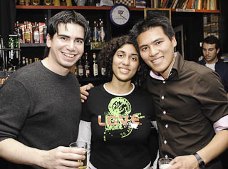 Cucumclovers no Casa Club Hostel Bar, na Vila Madalena