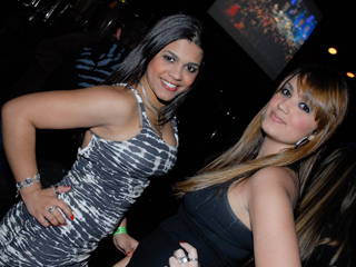 Turma do Pagode e Samprazer no Porto Alcobaça